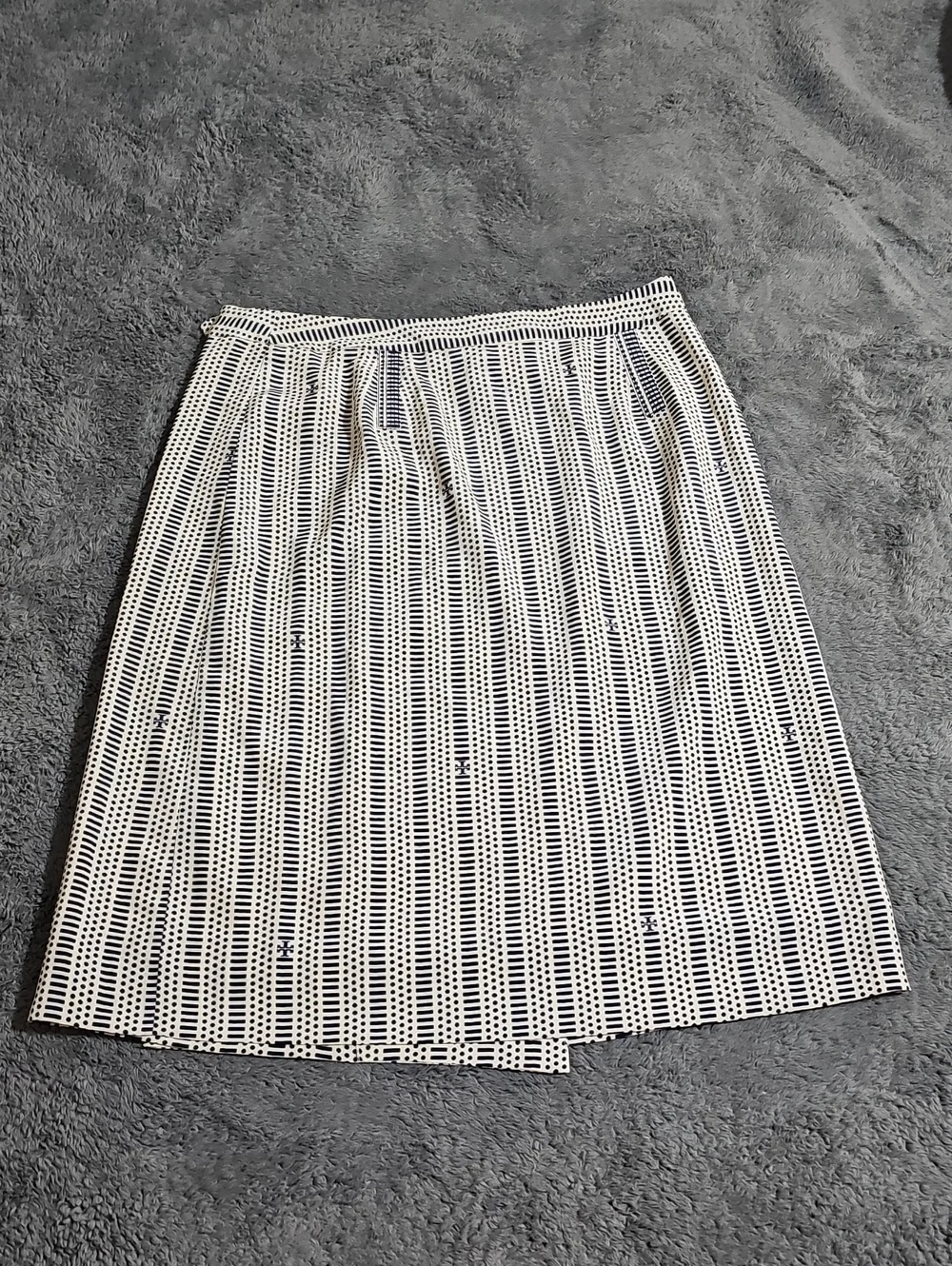 Tory Burch Printed Lined Silk Wrap Skirt Size 6
